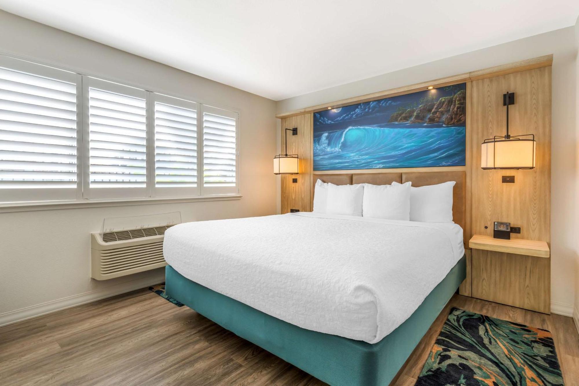 Best Western Plus Capitola By-The-Sea Inn & Suites Bilik gambar