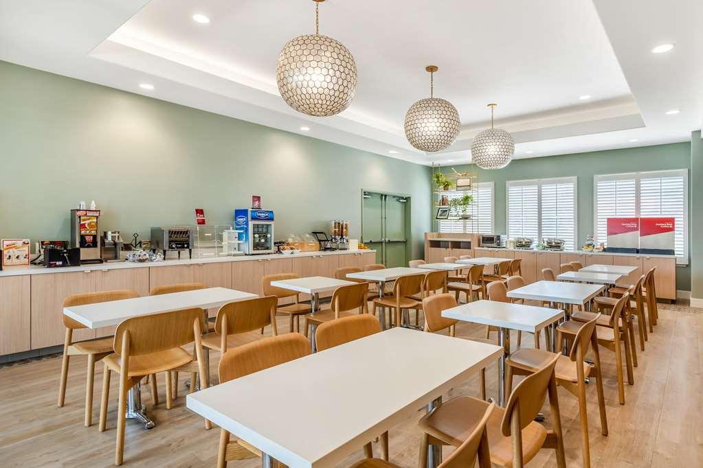 Best Western Plus Capitola By-The-Sea Inn & Suites Restoran gambar